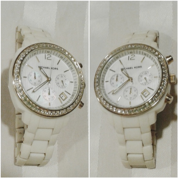 Michael Kors Accessories - Michael Kors White Gold Watch MK 5187